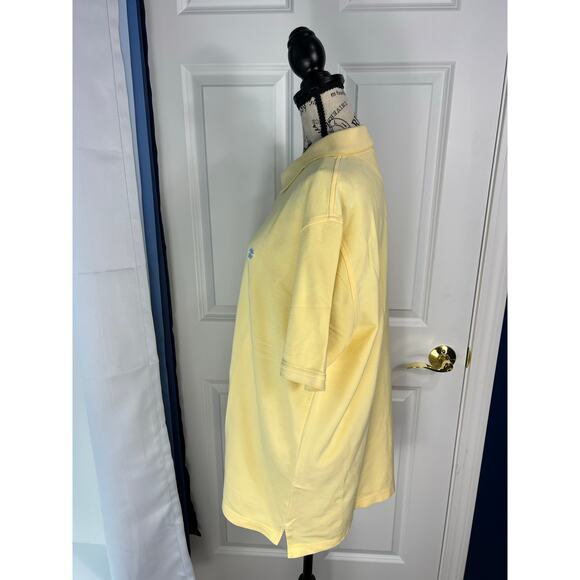 IZOD Men's Yellow Stretch Polo Top - Picture 7 of 7